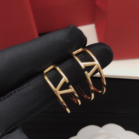 Outstanding freshness earrings 2023SS VALENTINO Valentino Outstanding freshness earrings 2023SS VALENTINO Valentino